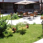 Ξενοδοχείο με διαμερίσματα Pirin River Ski, Fun And Family