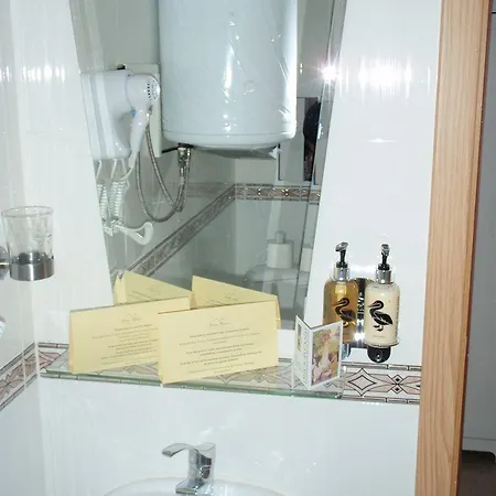 Pirin River Ski, Fun And Family Апартхотел 3*