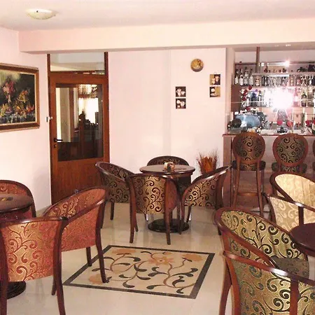 Апартхотел Pirin River Ski, Fun And Family