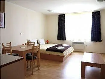 Pirin River Ski, Fun And Family 公寓式酒店 3*