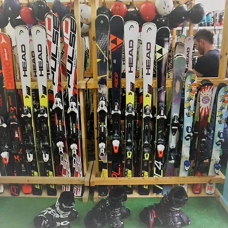 Pirin River Ski, Fun And Family 班斯科