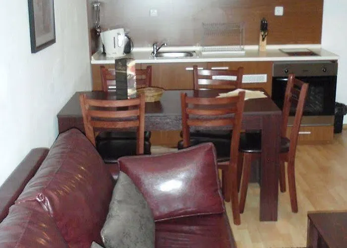 Pirin River Ski, Fun And Family Aparthotel 3*